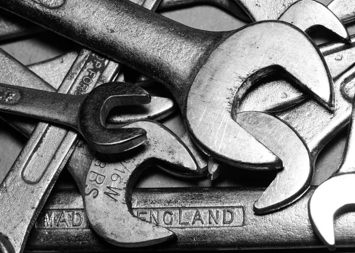 spanner-3013135_1920
